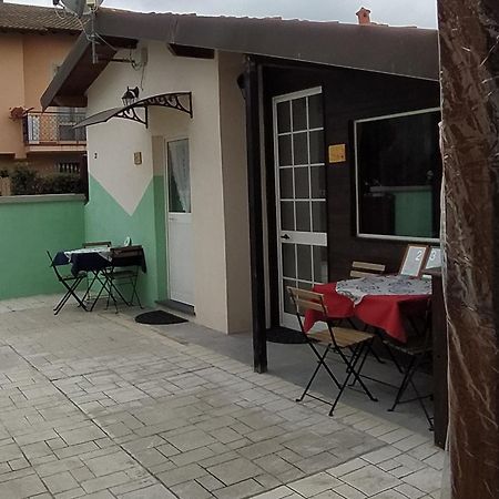 Casa Sanfe Apartment Albenga Bagian luar foto