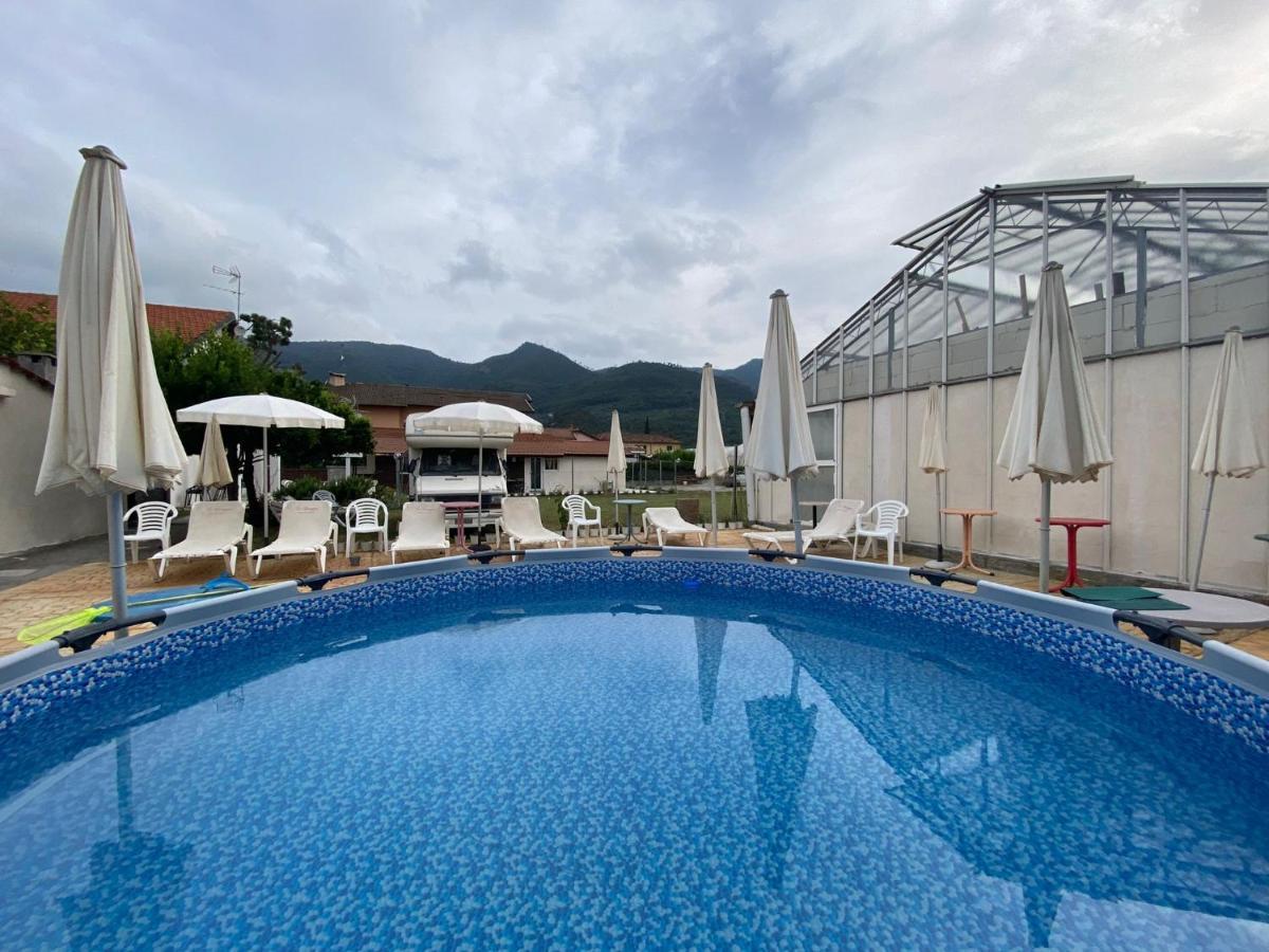 Casa Sanfe Apartment Albenga Bagian luar foto